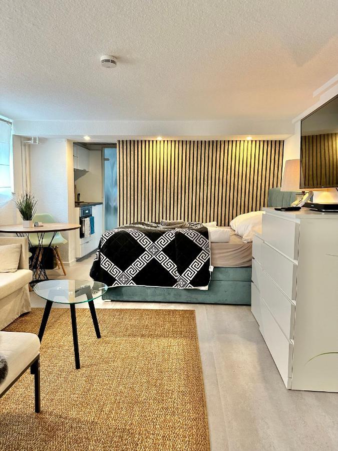 Ruhiges Retreat Souterrain-Apartment Werbach Nahe Pferdemarkt W31 Oldenburg Eksteriør bilde